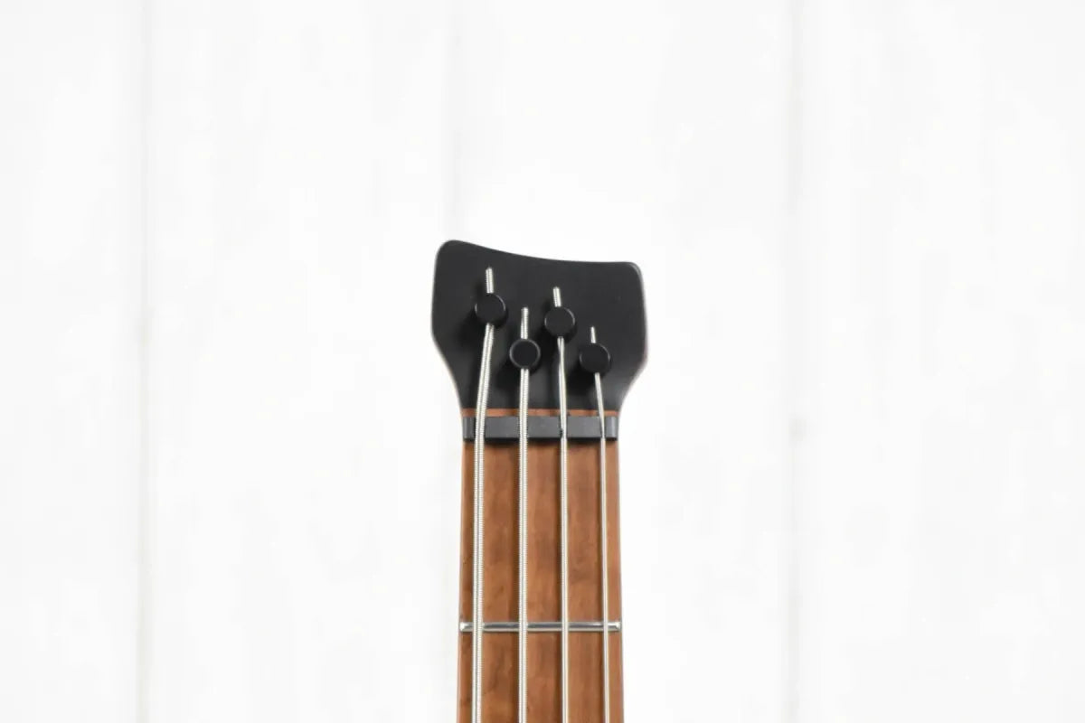 Bajo Eléctrico Sin Cabeza Ibanez EHB1000PWM Pearl White Matte Bass Workshop de 4 Cuerdas con Pastillas Bartolini BH2 y EQ Vari-Mid
