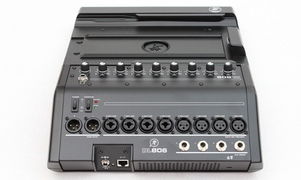 Mezcladora Digital Mackie DL806