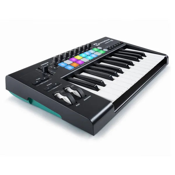 Controlador MIDI Novation Launchkey 25 MK3 de 25 Teclas con Pads RGB, Integración Ableton Live y USB-MIDI